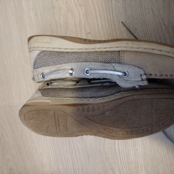 Sperry's - Picture 3 of 3